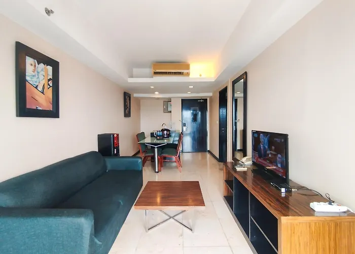 Tranquil Designed 2Br At Braga City Walk Apartment By Travelio